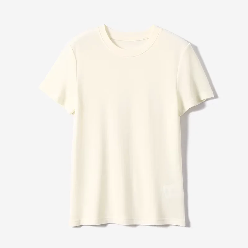 肌に優しい天竺ニット素材の短袖Tシャツ【呼吸性・涼感・極上の柔らかさ・体型カバー】