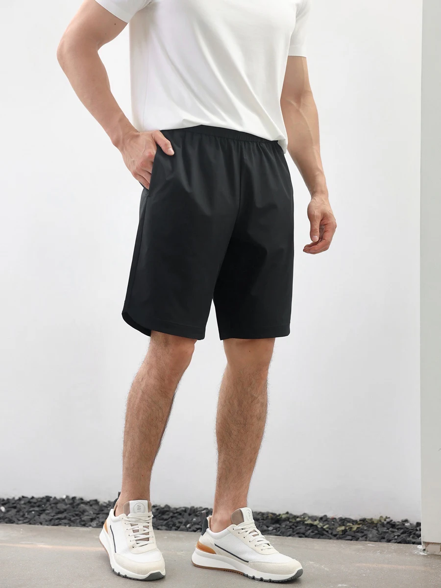 メンズ コーデの基本ルール | 吸湿速乾ショートパンツの色合わせと実用性