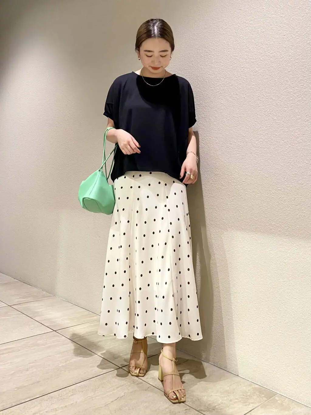 高ウエストドット柄シフォンフィッシュテールスカート：30代女性のきれいめファッションに最適なA型魚尾デザイン