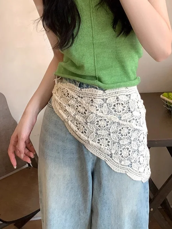 春夏の通勤スタイルに悩むなら、このドレープワンピースが救う理由は？