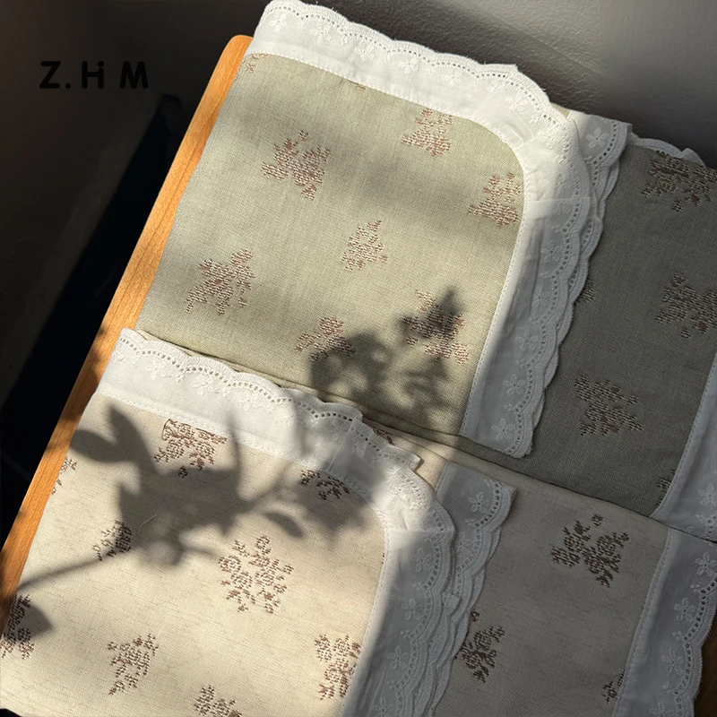 花柄デザインのコットン製枕カバー：シーズン問わず快適な睡眠環境を実現