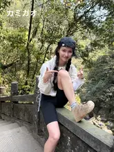 厚底デザインのレディースカジュアルスニーカー【通気性・ペッパーカラー・ダッドシューズ】