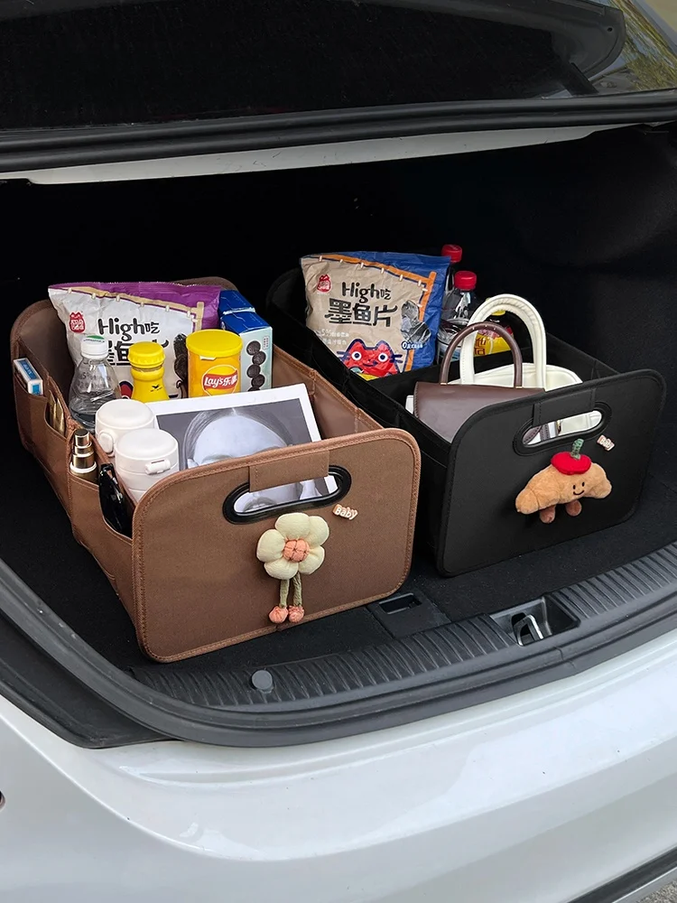 車のバックにバッグを収納する方法は？可愛らしいデザインの折りたたみ式収納ボックスで解決！