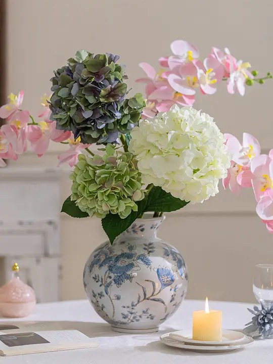 高級感あるアジサイの造花【リビングやダイニング用華やかデコレーション】