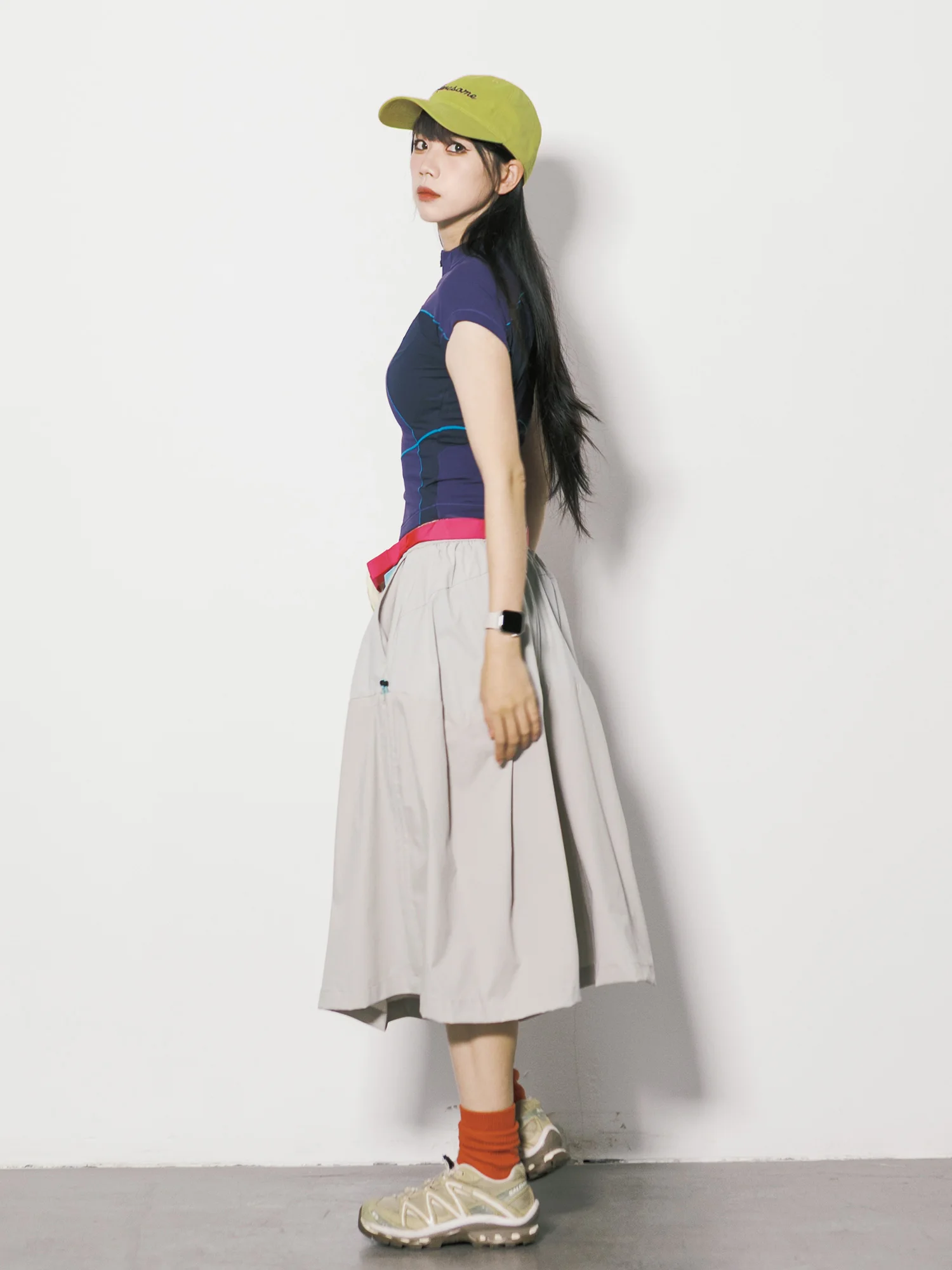 高校生の春遠足で失敗しない服装は？軽量で速乾のスカートパンツが解決する