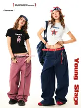 アメリカンスタイルの星柄プリント半袖Tシャツ【女性用・スリムフィット・ショート丈】