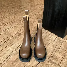 本革製 チェルシーブーツ【厚底・ファー付き・ミドルブーツ】
