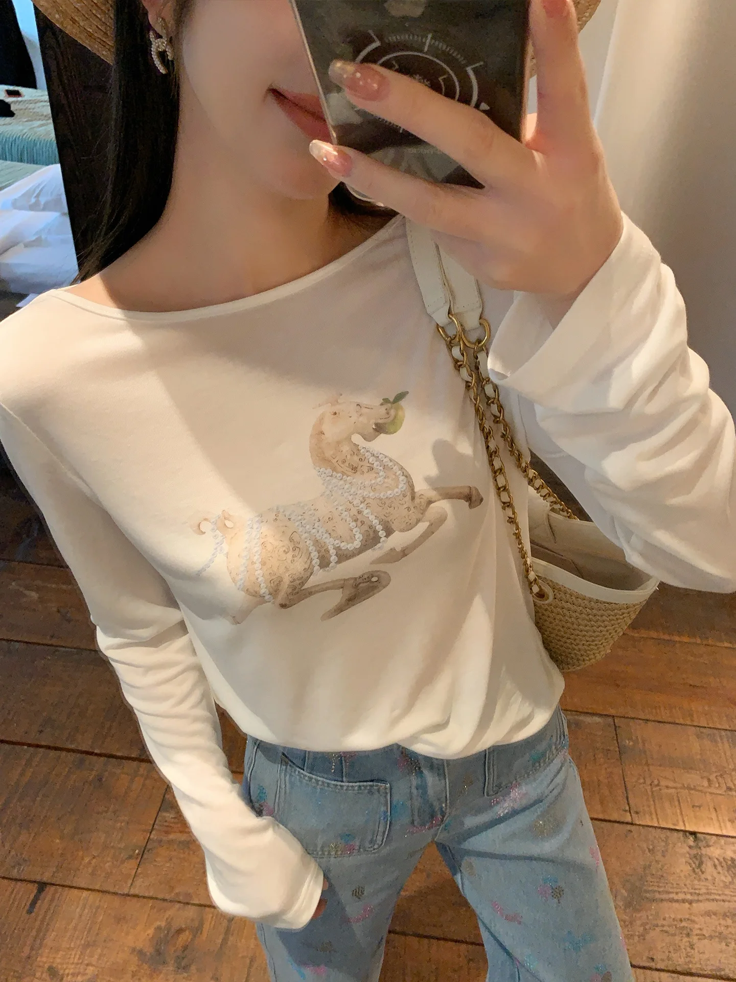 「tシャツ 日焼け止め 黄ばみ」を防ぐには？馬プリント長袖Tシャツの本当の価値とは