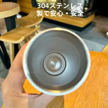 スタイリッシュなデザインの大容量保温ボトル【ストロー付き・携帯用・運動用】