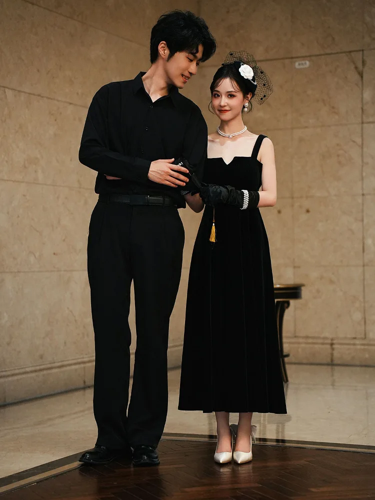 結婚式でバレエシューズを着用する場合、ホワイトサテンウエディングシューズは適切か