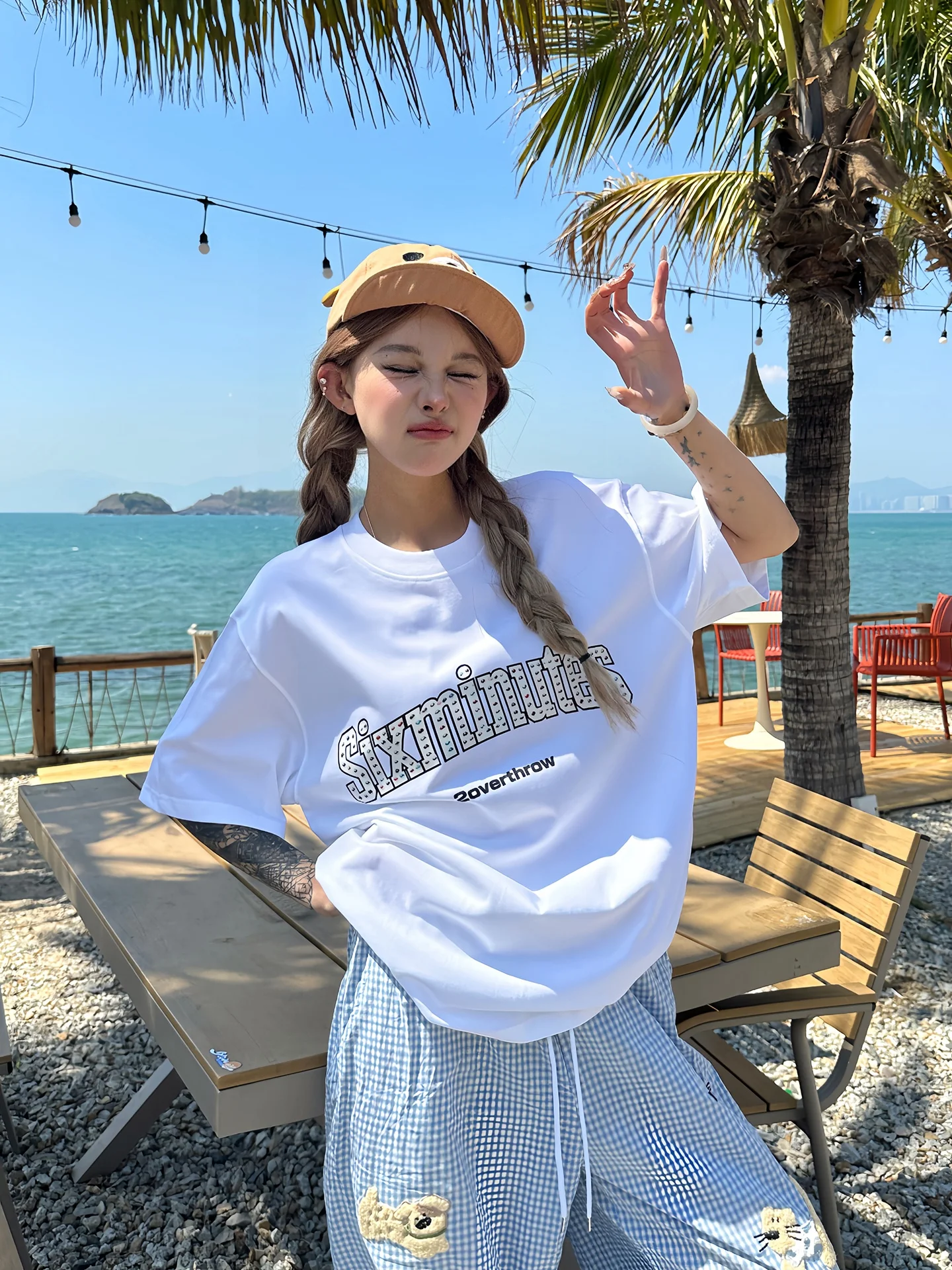 人気のモード系Tシャツとは？その本質を知れば、夏の着こなしもぐっと上質になる