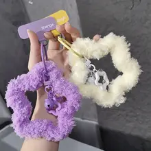 ふわふわの星型携帯ストラップ【冬用・クリエイティブデザイン ・キーリング付き・防落下機能】（セットアップ対応）