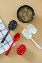 蓋付きプラスチックスプーン【携帯・防塵・フルーツ用】
