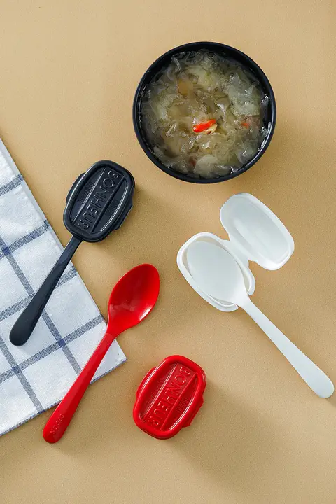 蓋付きプラスチックスプーン【携帯・防塵・フルーツ用】