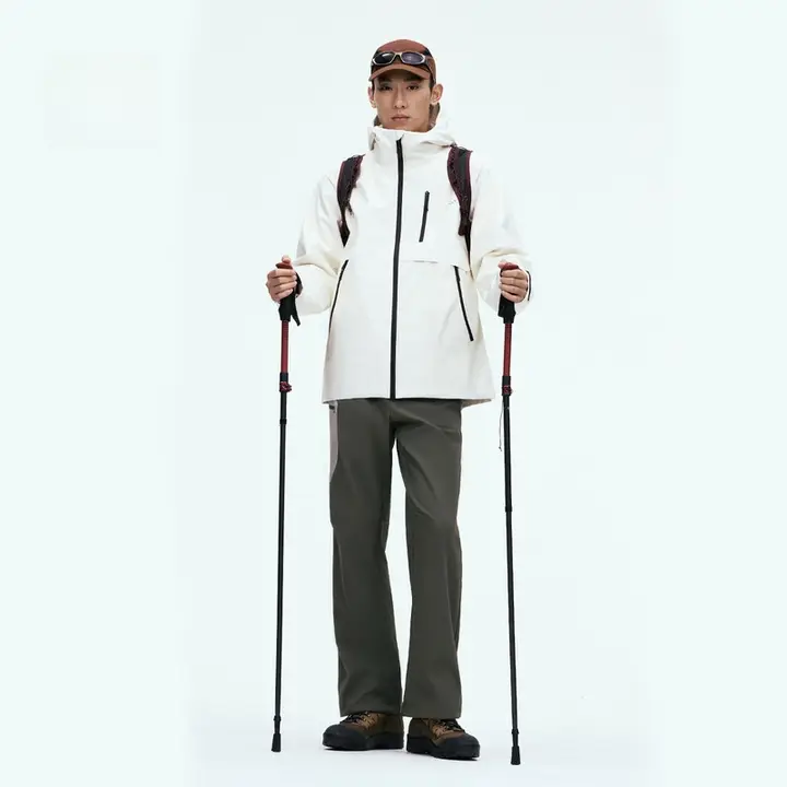 軽量登山用3wayアウター【男性用・アウトドア・軽快なデザイン】