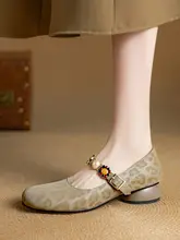 春秋用マリー・ジェーンシューズ【水晶装飾・ラウンドトゥ・中ヒール・グレー・ベージュ・レトロデザイン】