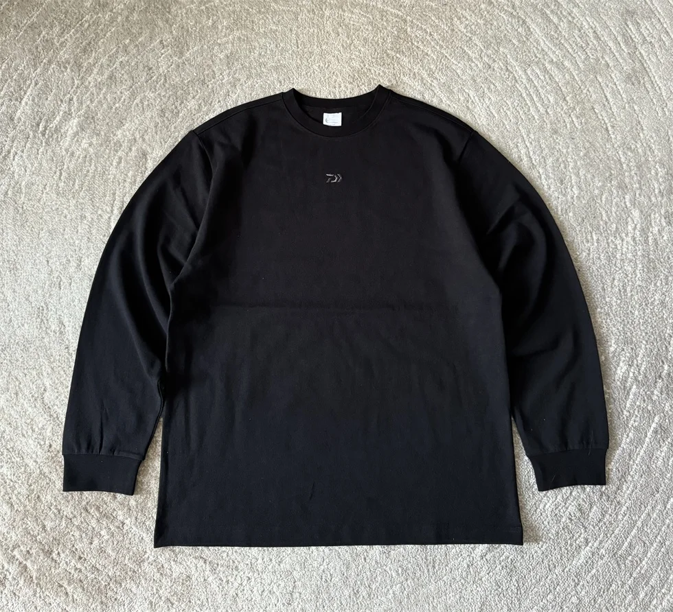 キャンプ釣りに最適な復古風長袖Tシャツ：重厚な綿素材による快適なアウトドア着用