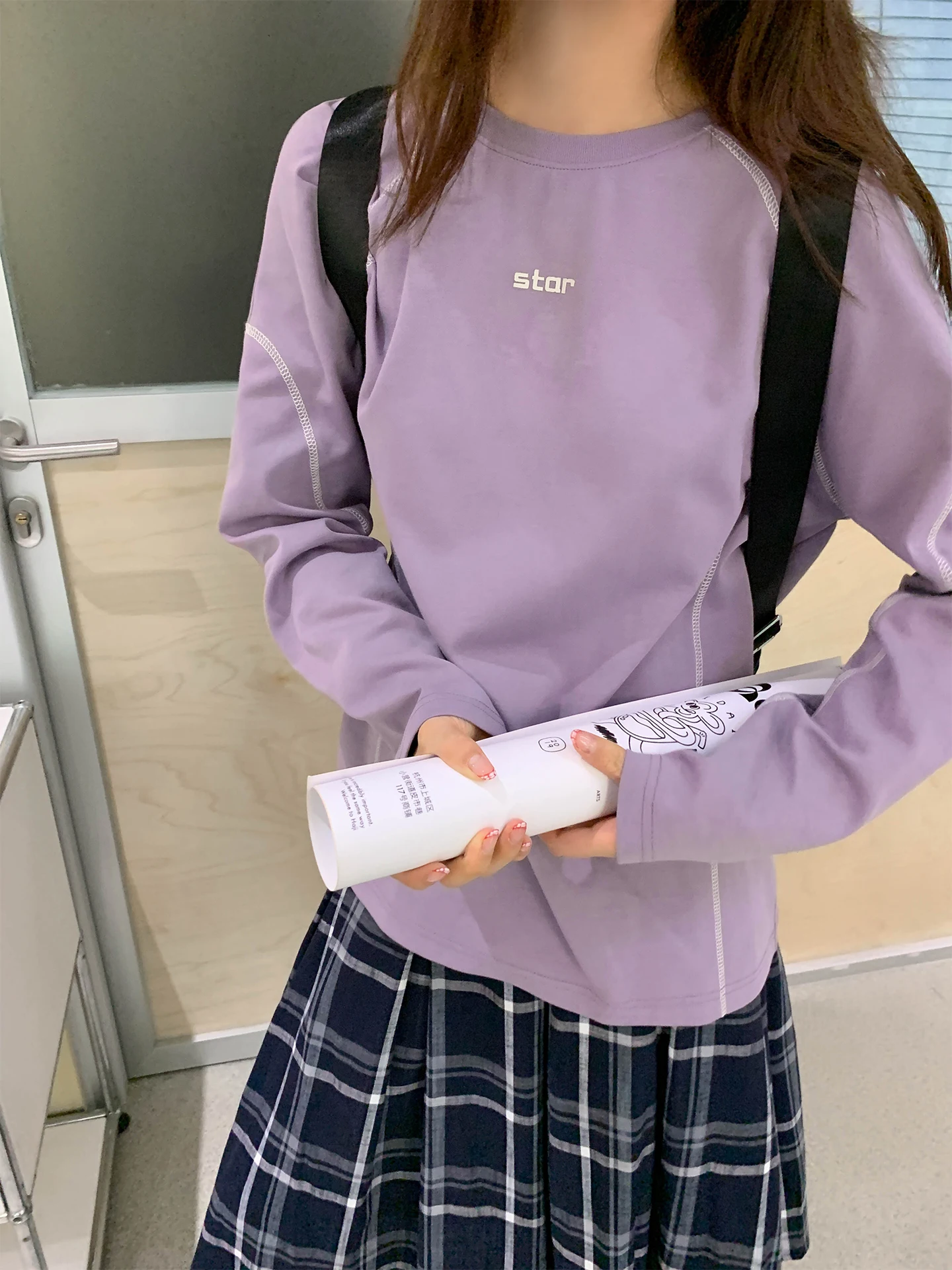 おしゃれな配色のゆったり長袖Tシャツ【秋用・カジュアル・スポーティ】