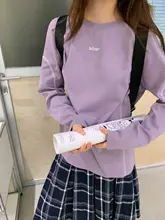 おしゃれな配色のゆったり長袖Tシャツ【秋用・カジュアル・スポーティ】