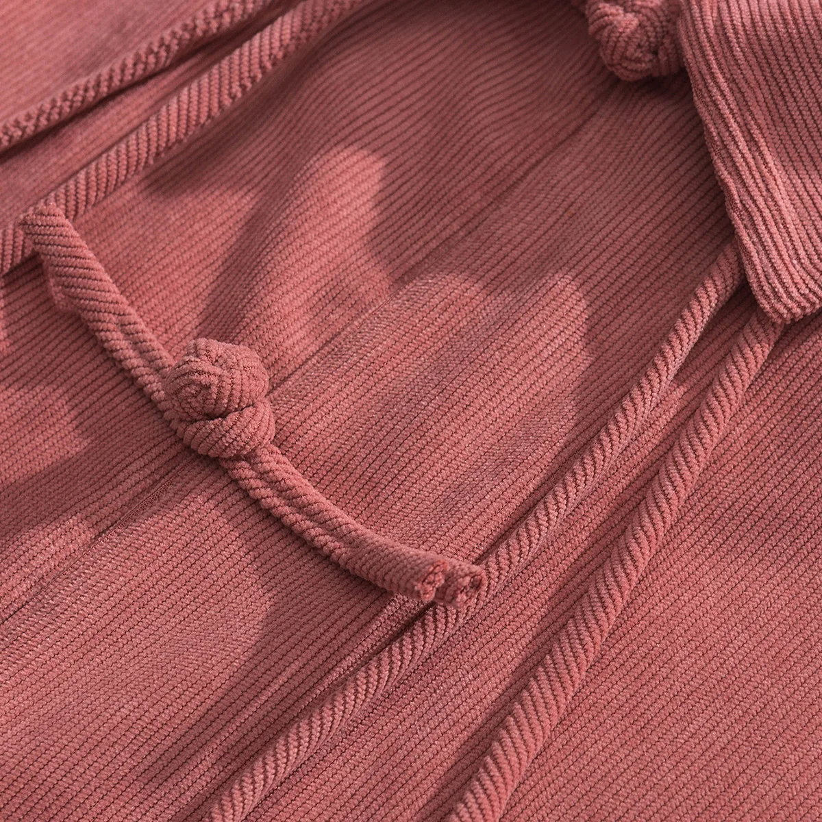 49日の服はどんなものにすべき？無夢記の灯芯绒チュニックコートが解決するリアルな悩み