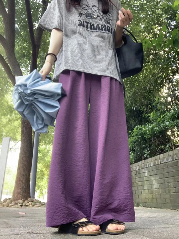 春コーデの基本を徹底解説！肌理感パンツとレトログリーンTシャツのバランス