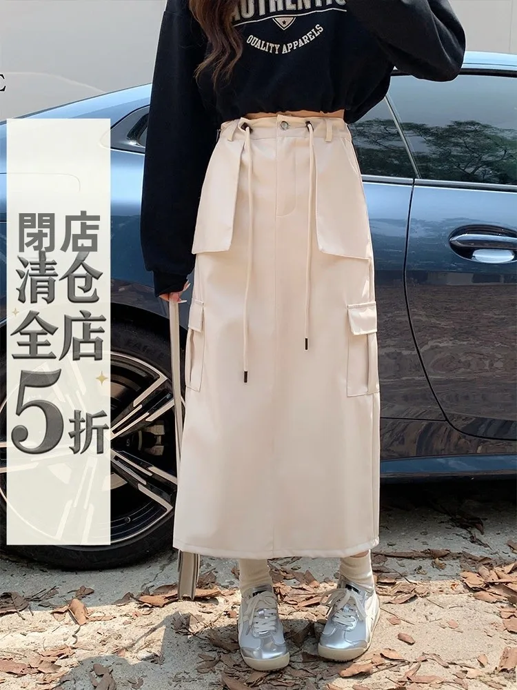 プリーツスカート コーデ 完全ガイド｜トップス選びの7つのルールと実測結果