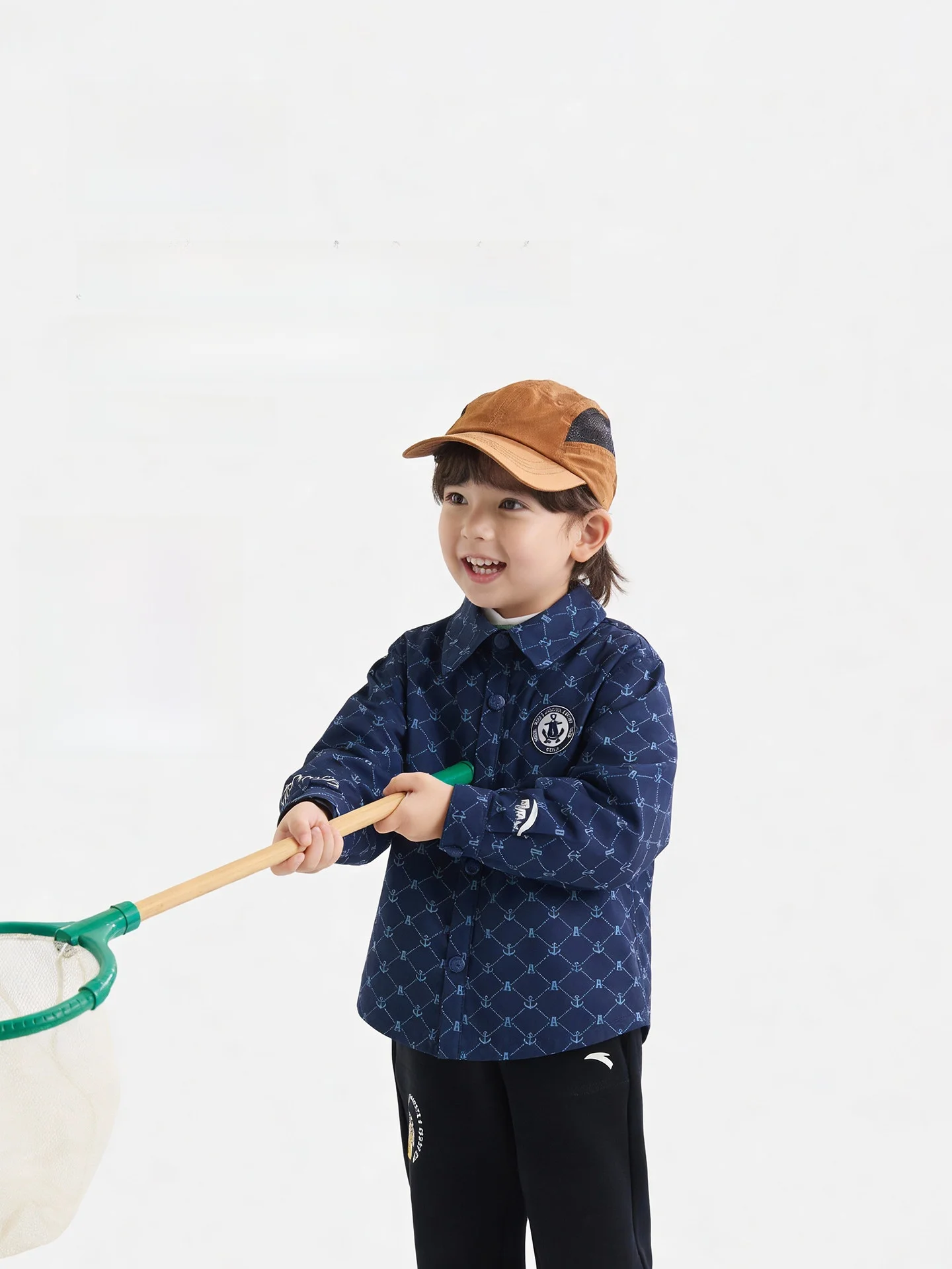 4歳 男の子 服のサイズ おすすめ3選：季節ごとの機能性とデザインのバランスを意識した選び方