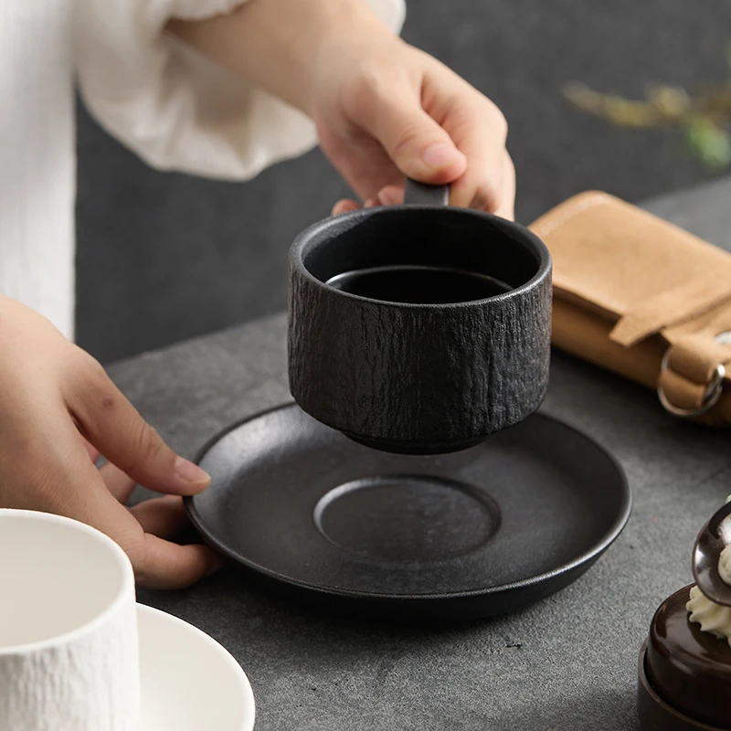 おしゃれなマグカップを選びたいなら、大きめの陶器カップが本当の「生活の質」を変える？