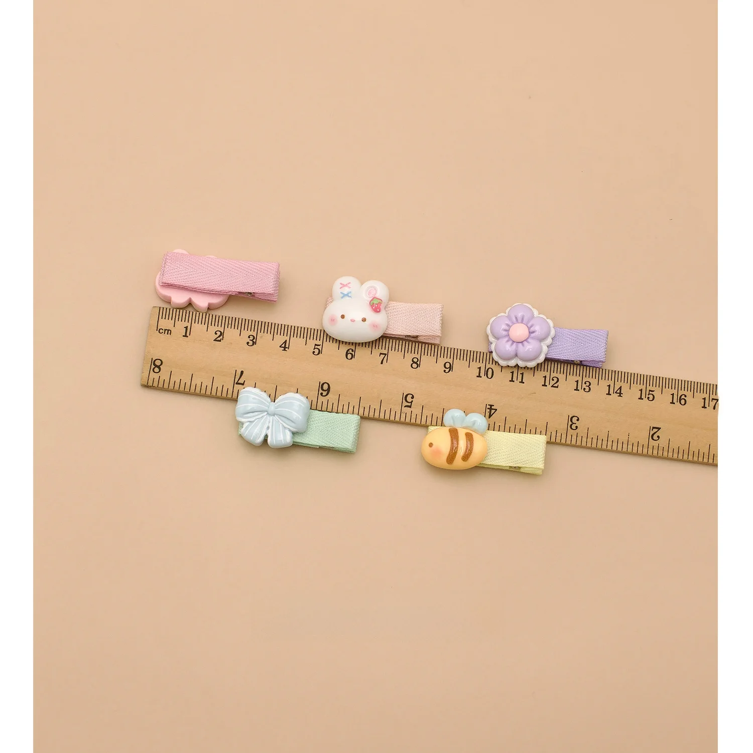 かっこいいアクセサリーを選ぶときに迷うなら、この1つのアイテムが救う