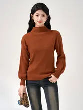 キャラメルカラーのハイネックニットセーター【レディース・極上の柔らかさ・スリムフィット】