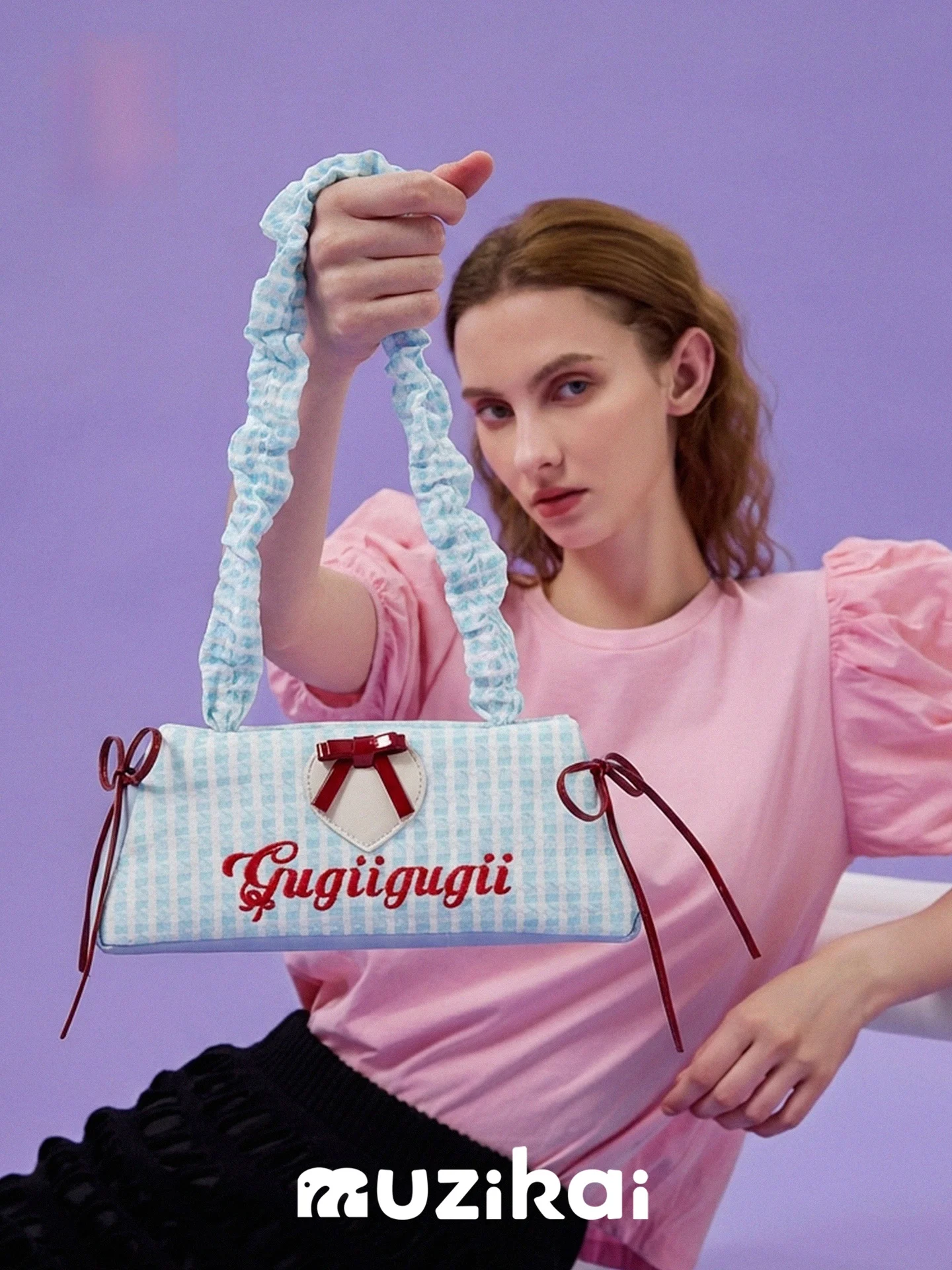 バゲット型デザインのショルダーバッグ Muzi&Kai メンズ向けモダンスタイル