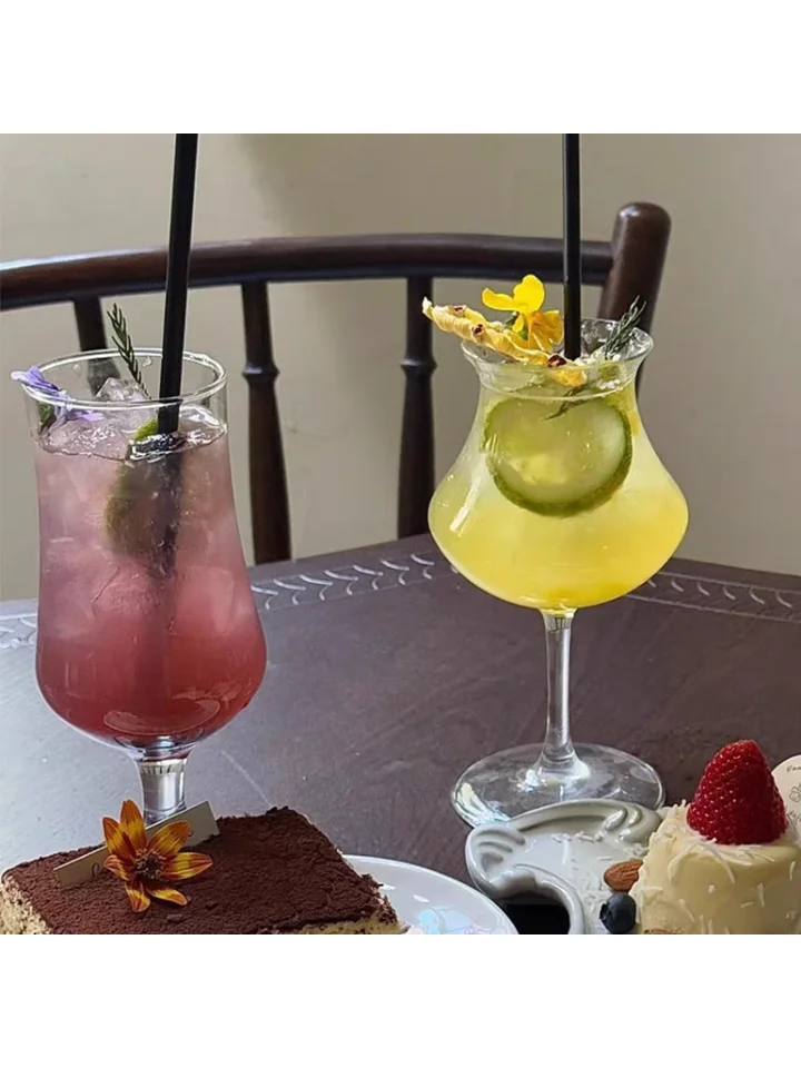 おしゃれなガラスジュースカップ【飲み物・カクテル・フルーツティー用】
