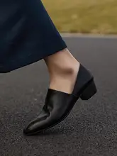 黒の本革ローファー【レディース・イギリス風・粗いヒール・楽々脱ぎ履き】