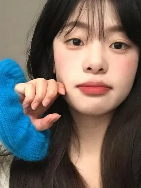 秋冬用毛糸製ポニーテールヘアゴム【可愛いお団子ヘア用・丸型デザイン】