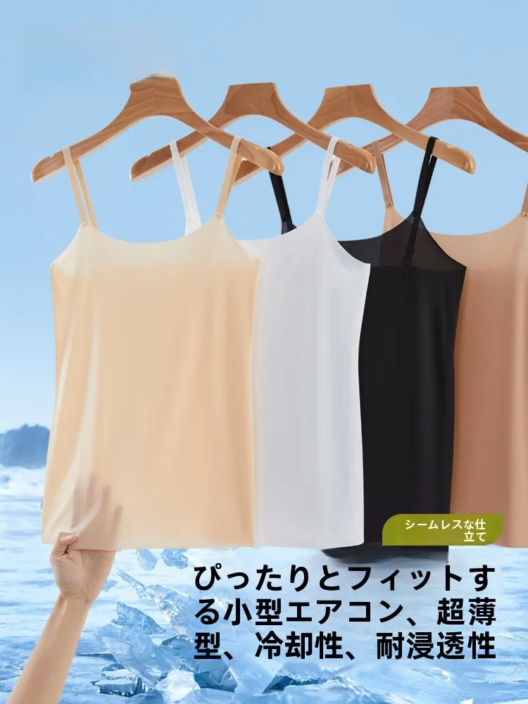 春コーデの基本を徹底解説！色の組み合わせとレイヤードスタイル