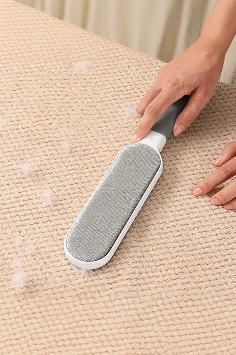 ペット用毛取りブラシ【猫犬用・布団やソファの毛取り・静電気除去】