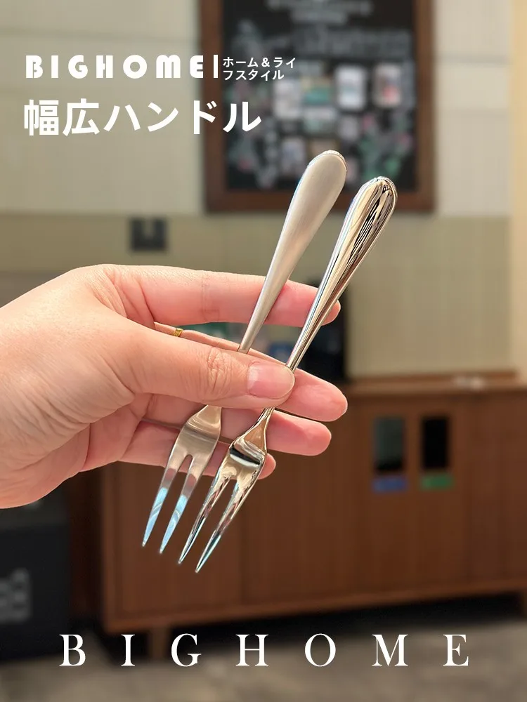 クラシックドイツ製 フルーツフォーク：デザート用スプーンフォークセットの実用性と素材特性