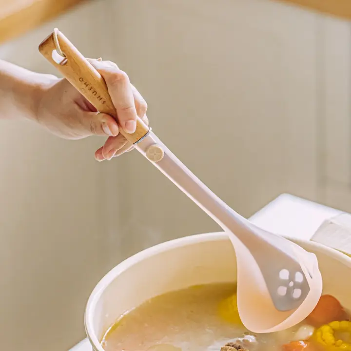 ステンレススチール製 シリコンの長柄スープレードル【耐高温・食品安全・家庭用】