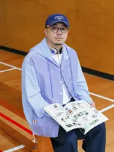 ブルー縞柄フード付き長袖シャツ【ゆったりしたシティボーイスタイル・秋用】