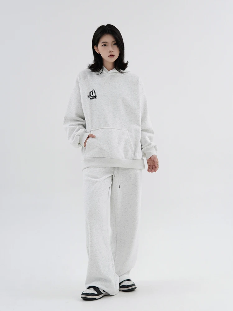 大人可愛い服 50代コーデ 完全ガイド｜裏起毛パーカーの自然な可愛さ