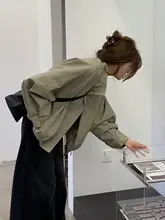 美式復古 カーキ色 レディース マウンテンジャケット【短丈・上品なデザイン】