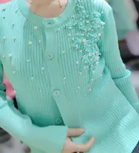 高級感ある薄荷色の花柄UVカット対応空調カーディガンとキャミソール（セットアップ対応）