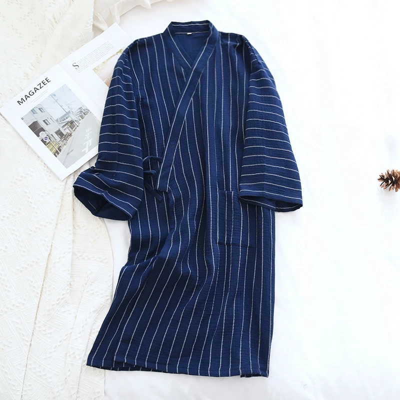 春秋夏用 薄手コットン製ストライプ浴衣：洋服診断で確認できる体型に最適な着こなしのポイント