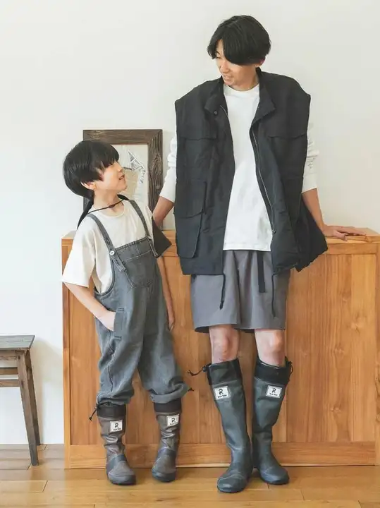 子供用 レインシューズ 男の子用ハイキングレインブーツ滑り止めウォーターブーツ