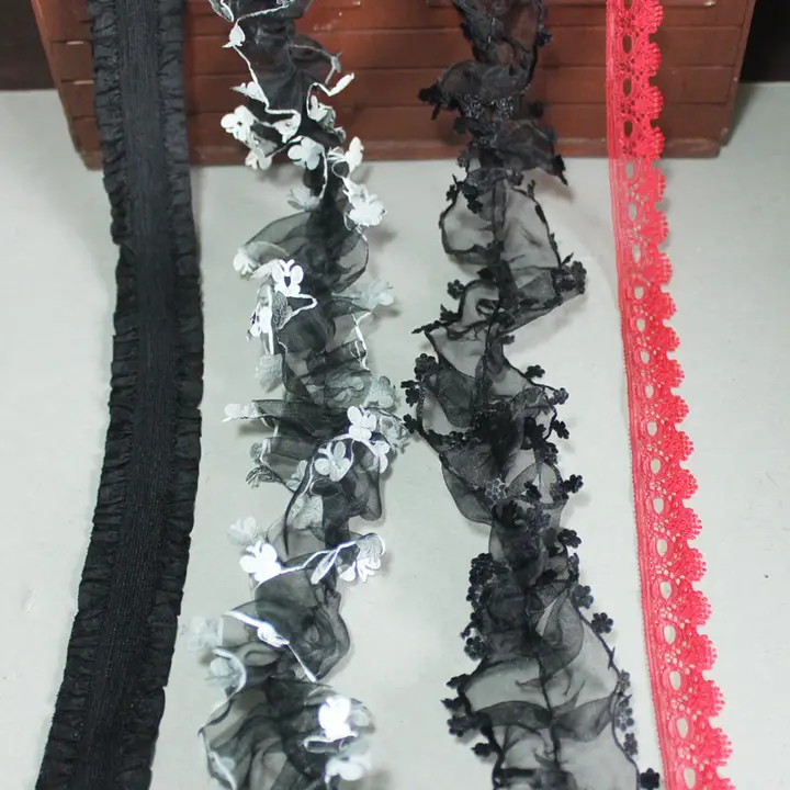 黒のフリルレースリボン小花蝶デザイン【伸縮性・手作りDIY・BJD衣装用】