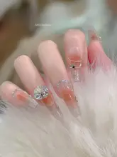 高品質ダイヤモンド風ネイルデコレーション【極上の柔らかさ・多彩デザイン・豪華な装飾】