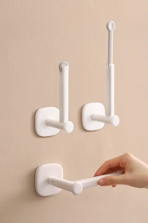 強力粘着フック キッチン用 壁掛けトイレットペーパー収納ラック【穴あけ不要・鍋蓋やヘアゴム収納可】