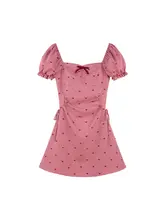 バラピンクのスクエアカラー フリル袖ワンピース【夏用・ウエストシェイプ・Aライン・リボン付き】