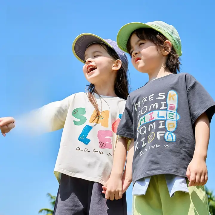 子供用 半袖Tシャツ【夏用・薄手・男の子／女の子適用】