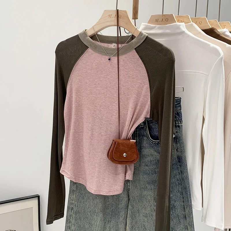 「tシャツ ロンt 重ね着 レディース」で失敗しない着こなしは？
